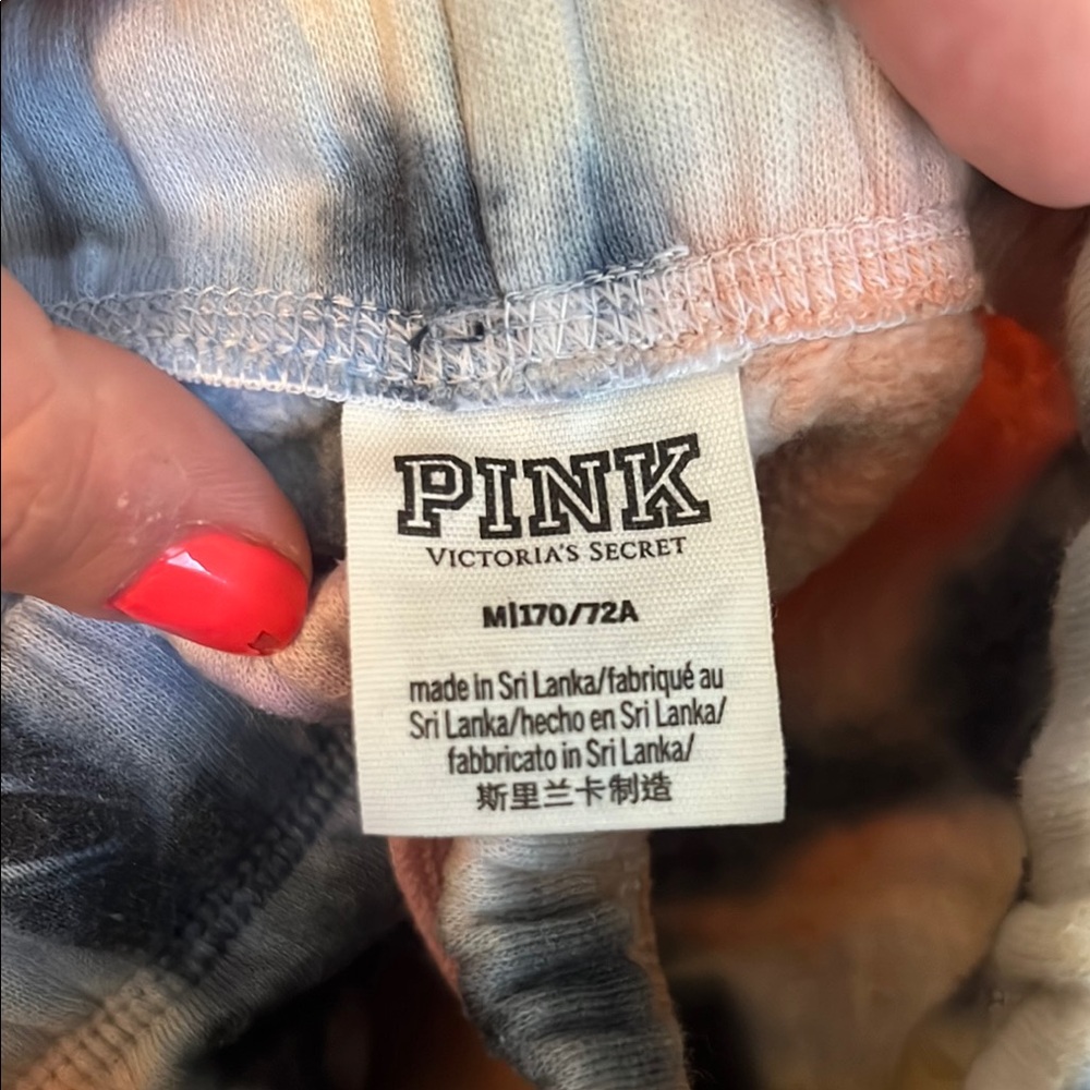 Victoria Secret Pink Shorts - Picture 3 of 3